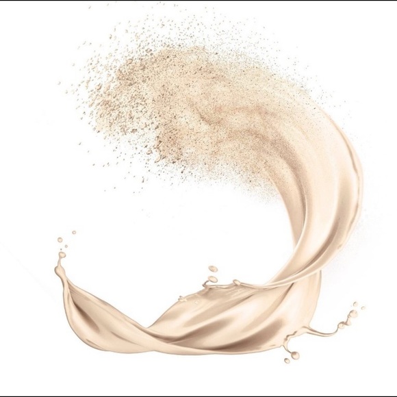 L'OREAL Infallible 24 Hr Powder Foundation 5 Pearl - Picture 3 of 6